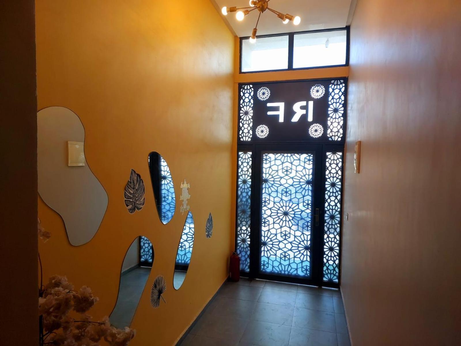 Beautiful Apartment Next To Airport Mohamed V Derroua Exterior foto